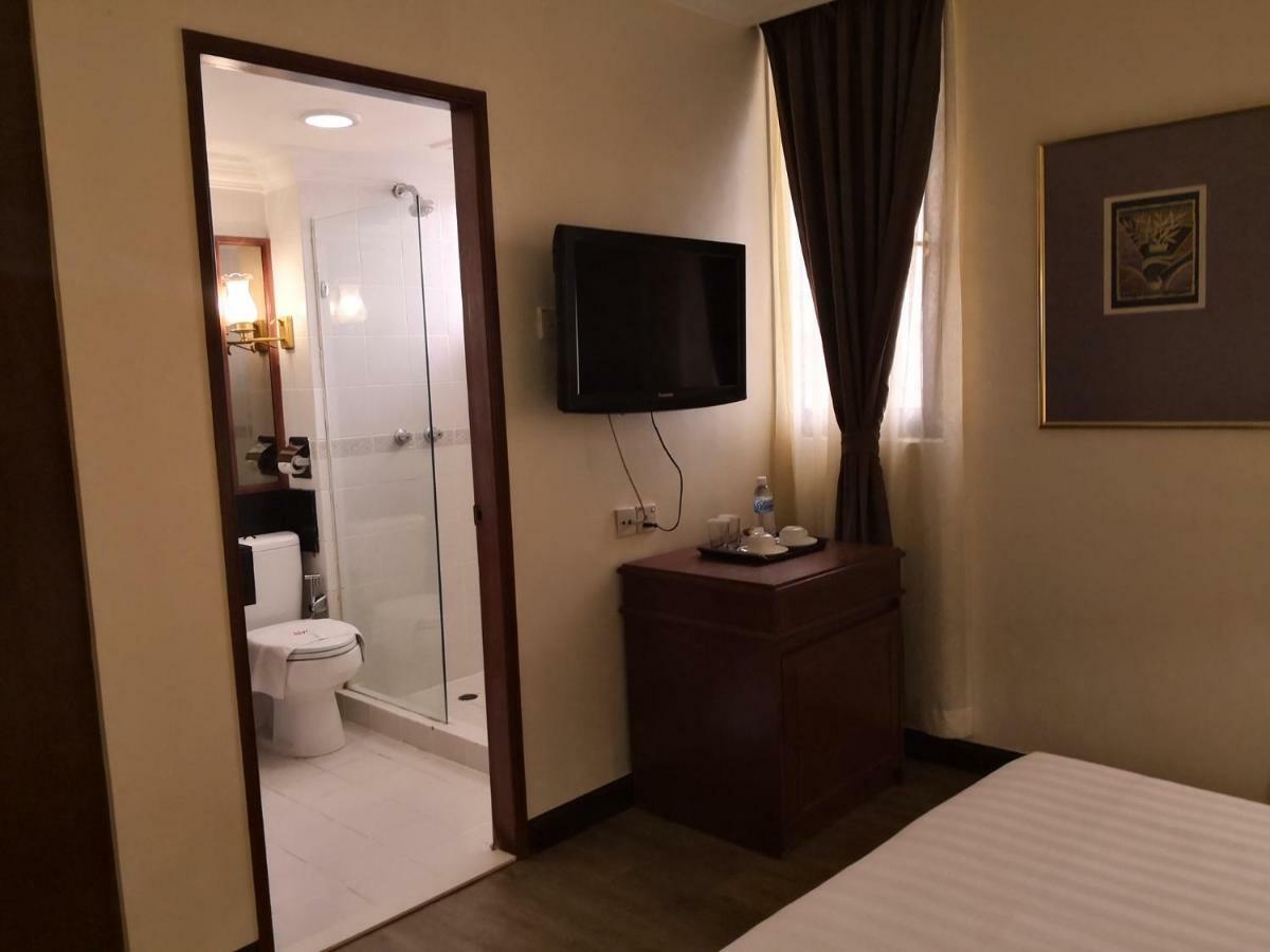 The Executive Hotel Lahad Datu Eksteriør bilde