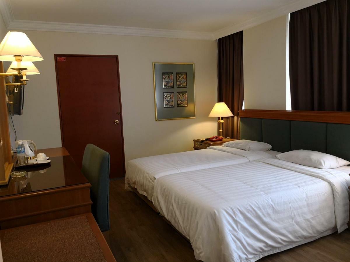 The Executive Hotel Lahad Datu Eksteriør bilde