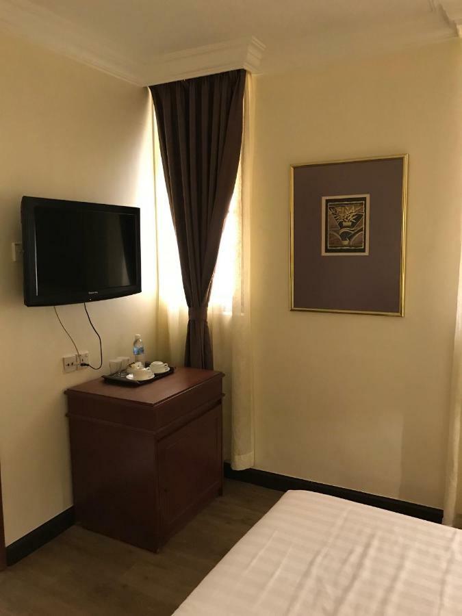 The Executive Hotel Lahad Datu Eksteriør bilde